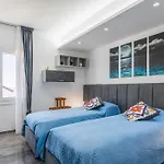 Luxury Penthouse Sea View With Terrace 公寓 *