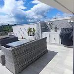 Luxury Penthouse Sea View With Terrace * 贾迪尼-纳克索斯