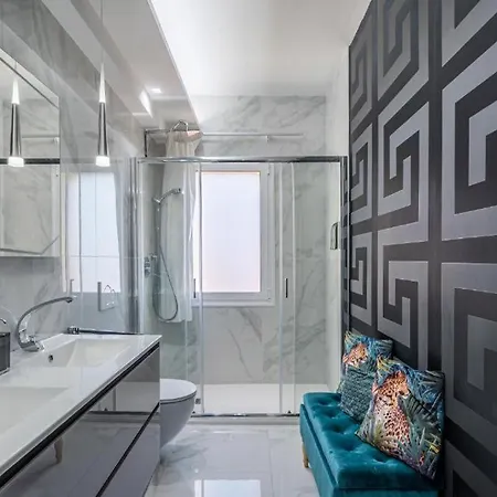 Luxury Penthouse Sea View With Terrace * Джардіні-Наксос