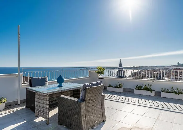 Luxury Penthouse Sea View With Terrace * Giardini Naxos