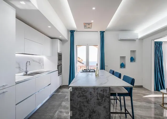 Apartment Luxury Penthouse Sea View With Terrace